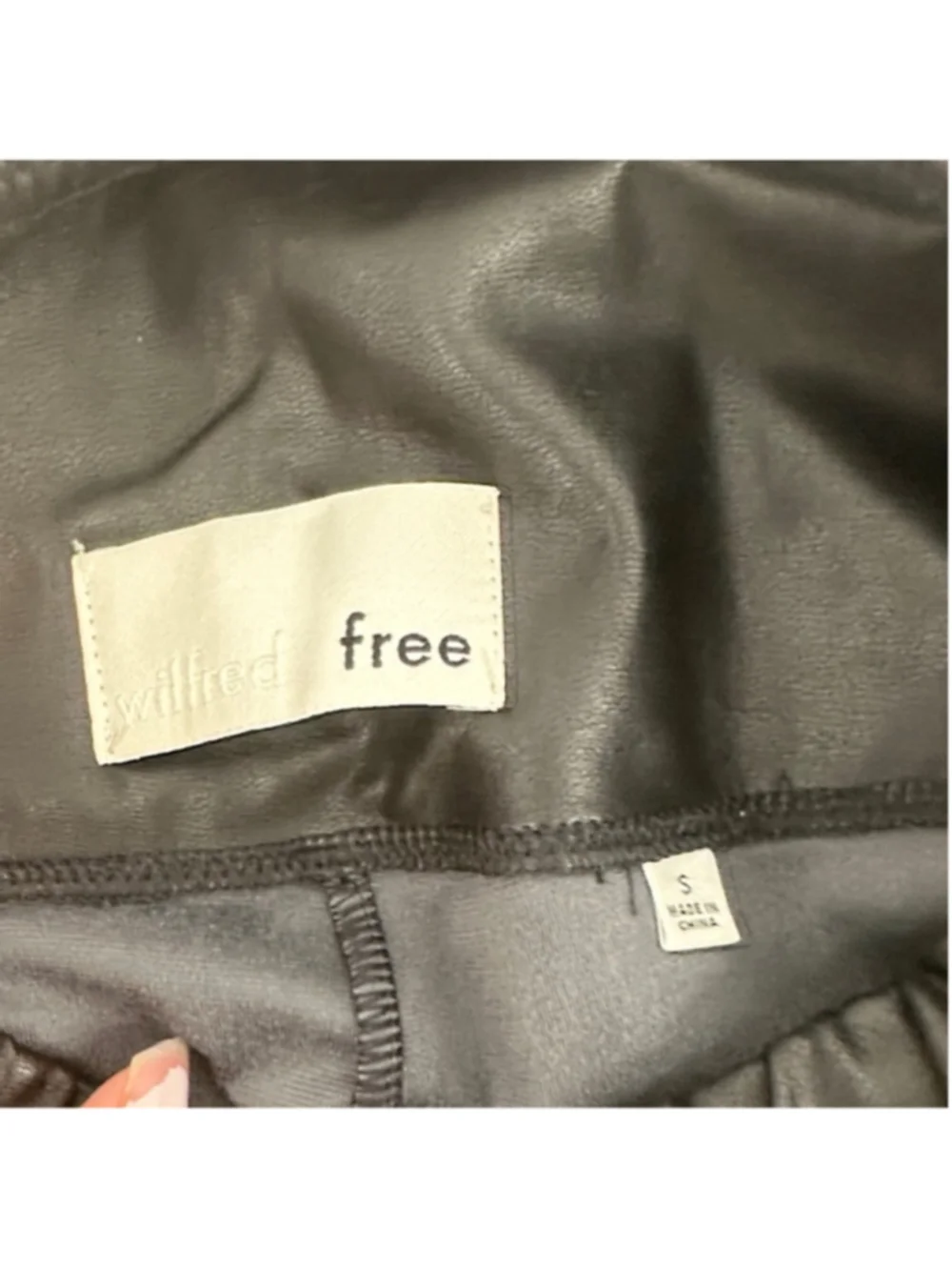 Aritzia Daria pants Wilfred Free Black faux Leather tights sz sm